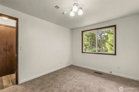 720 11th Street NE East Wenatchee WA 98802