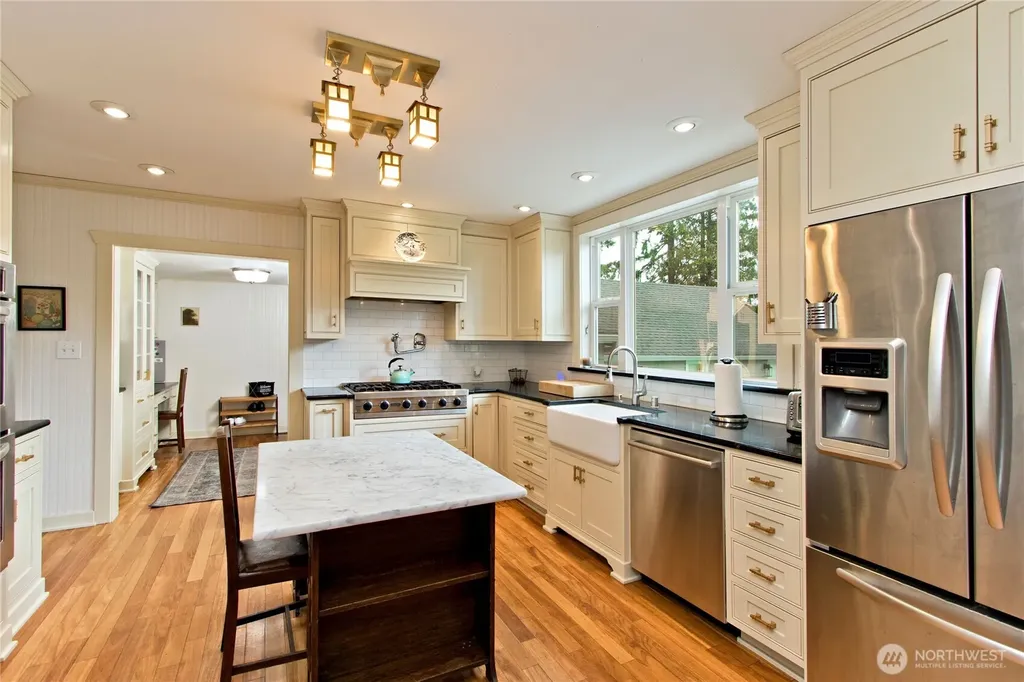 26806 SE 432nd Street Enumclaw WA 98022