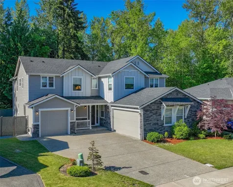 13022 157th Street Street E Puyallup WA 98374