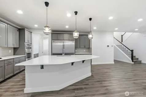 13022 157th Street Street E Puyallup WA 98374