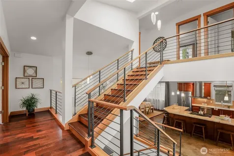 10644 Bartlett Avenue NE Seattle WA 98125