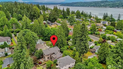 10644 Bartlett Avenue NE Seattle WA 98125