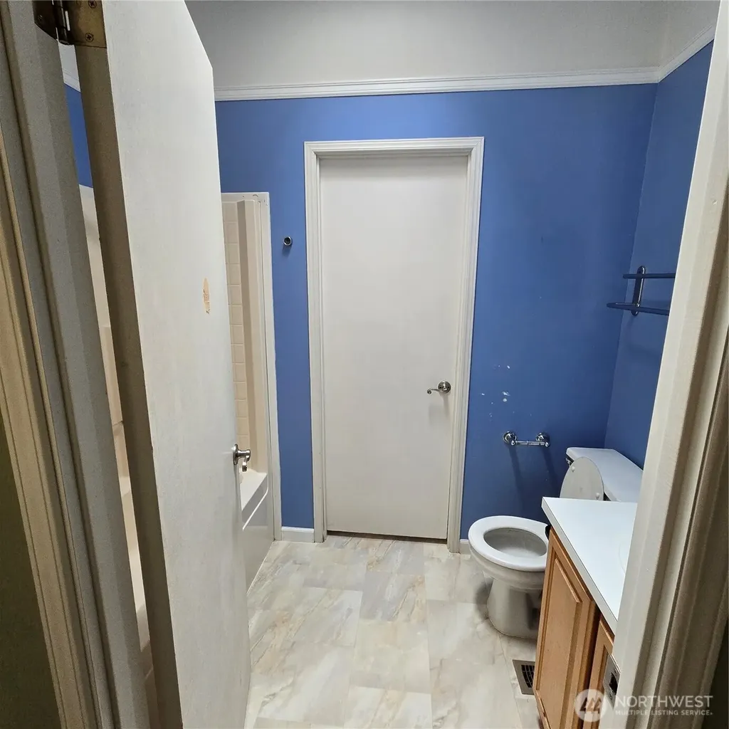 29031 Falkner Road NE Poulsbo WA 98370