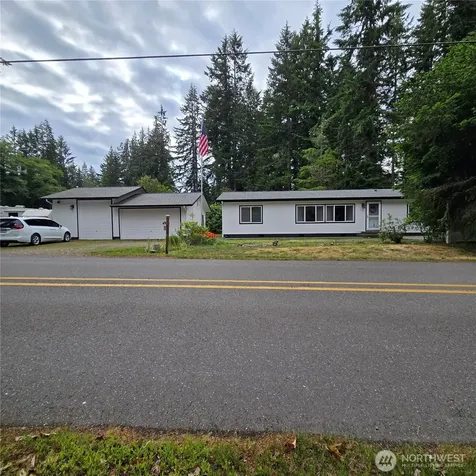 29031 Falkner Road NE Poulsbo WA 98370