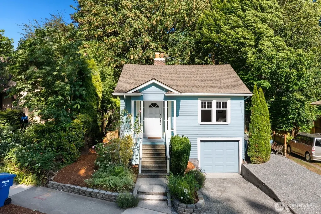 7032 15th Avenue NE Seattle WA 98115