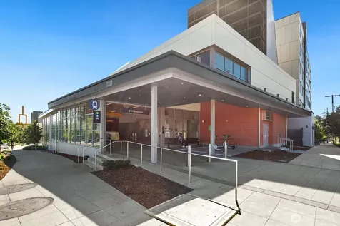 7032 15th Avenue NE Seattle WA 98115
