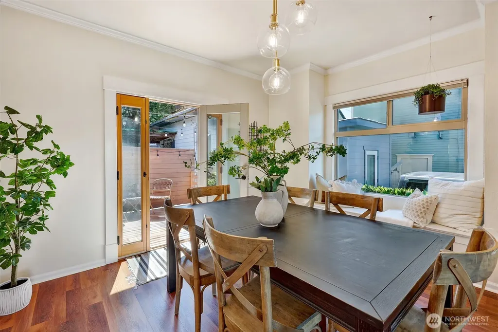 2409 E Alder Street Seattle WA 98122