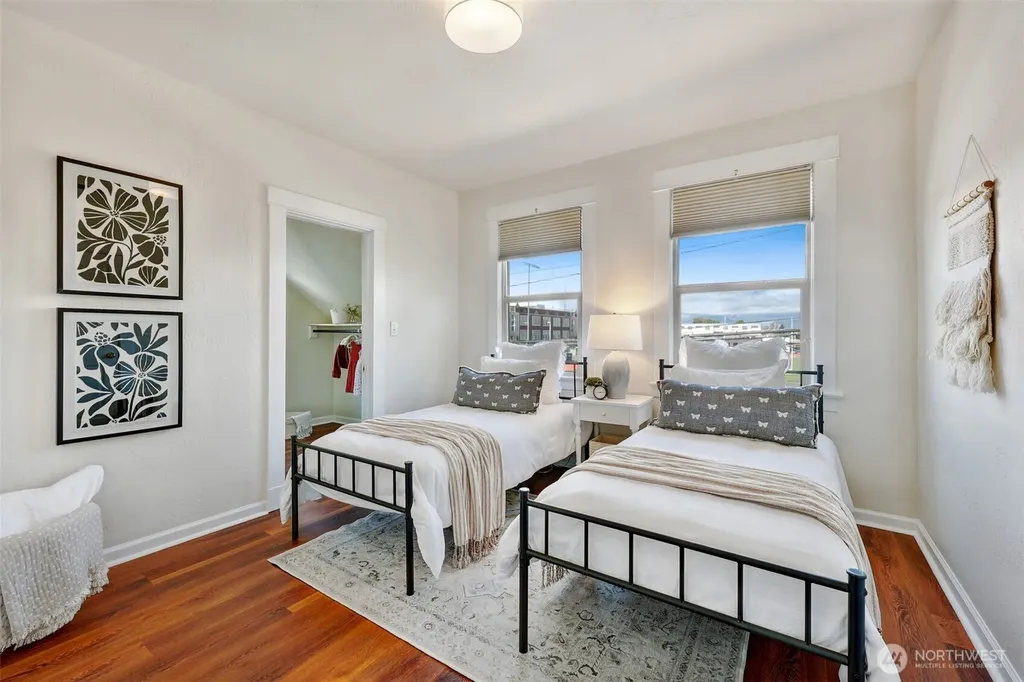 2409 E Alder Street Seattle WA 98122