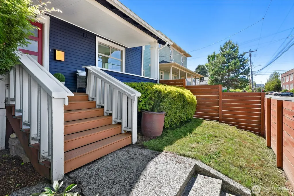 2409 E Alder Street Seattle WA 98122
