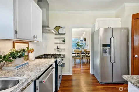 2409 E Alder Street Seattle WA 98122