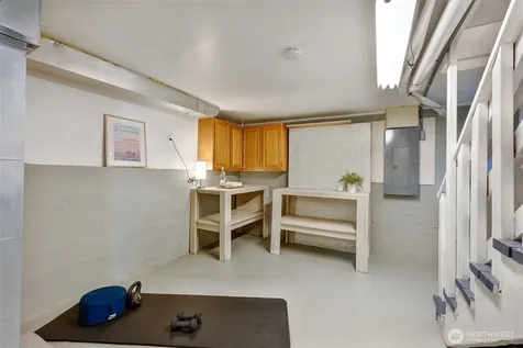 2409 E Alder Street Seattle WA 98122