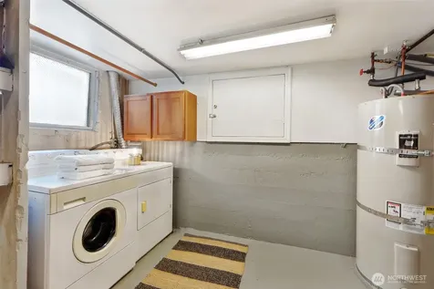 2409 E Alder Street Seattle WA 98122