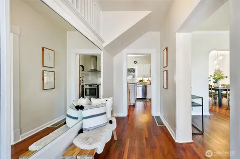 2409 E Alder Street Seattle WA 98122