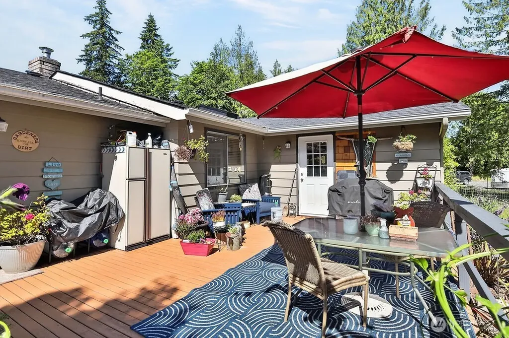 2573 Deer Park Road Port Angeles WA 98362