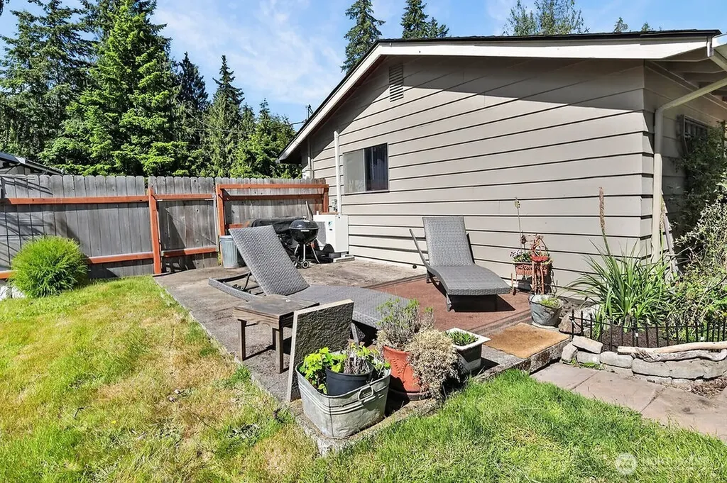2573 Deer Park Road Port Angeles WA 98362