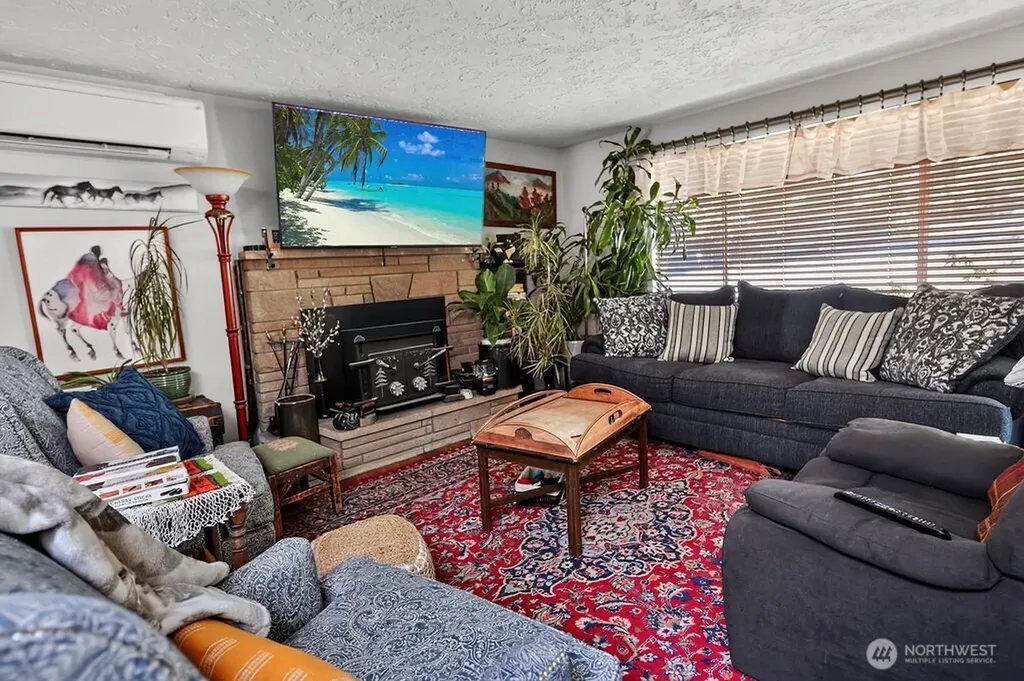 2573 Deer Park Road Port Angeles WA 98362