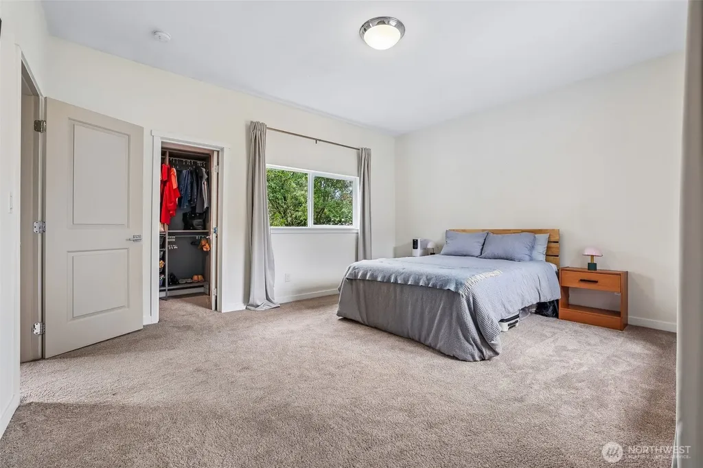 319 Short Columbia Street Monroe WA 98272