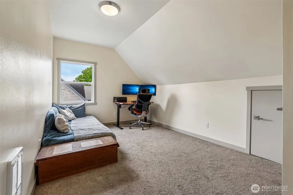 319 Short Columbia Street Monroe WA 98272