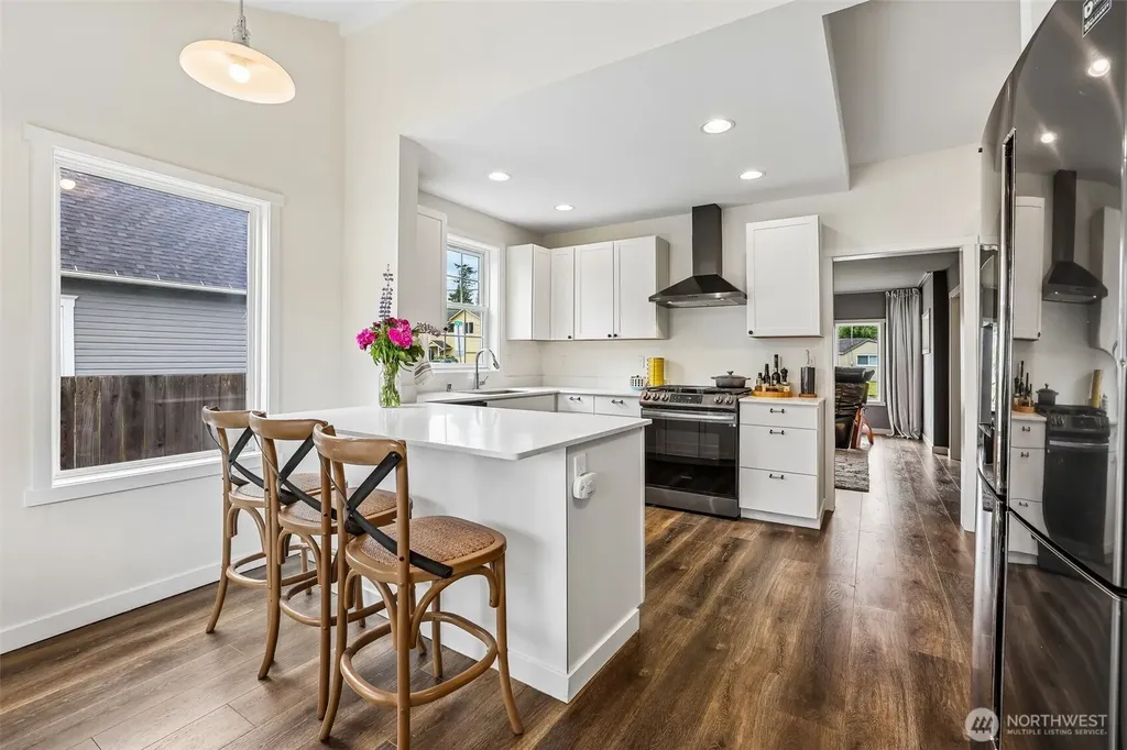 319 Short Columbia Street Monroe WA 98272