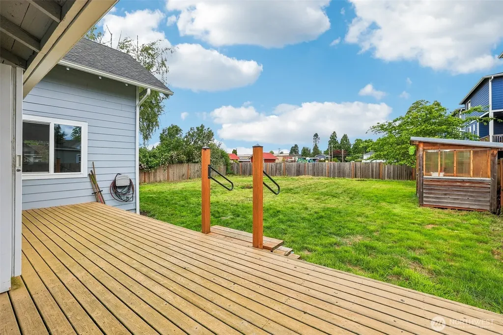 319 Short Columbia Street Monroe WA 98272