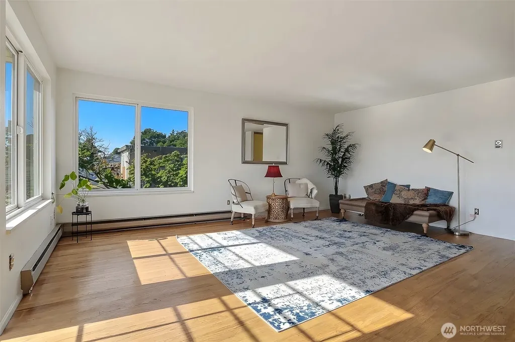 2625 13th Avenue W Seattle WA 98119