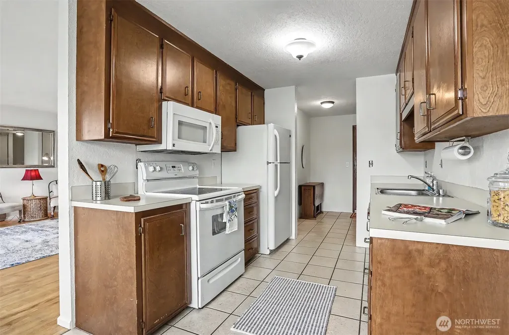 2625 13th Avenue W Seattle WA 98119