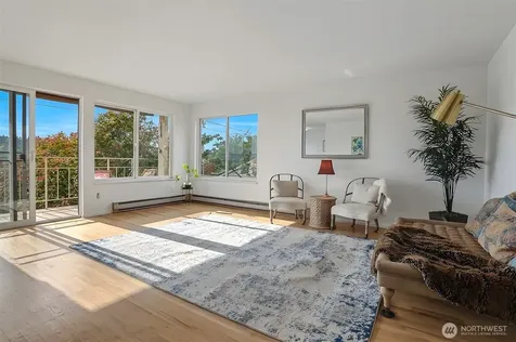 2625 13th Avenue W Seattle WA 98119