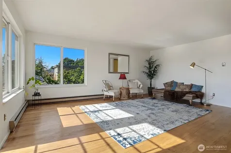 2625 13th Avenue W Seattle WA 98119