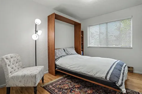 2625 13th Avenue W Seattle WA 98119
