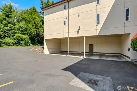 2625 13th Avenue W Seattle WA 98119