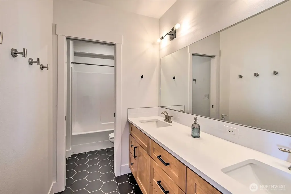 4223 Edwards Drive NE Moses Lake WA 98837