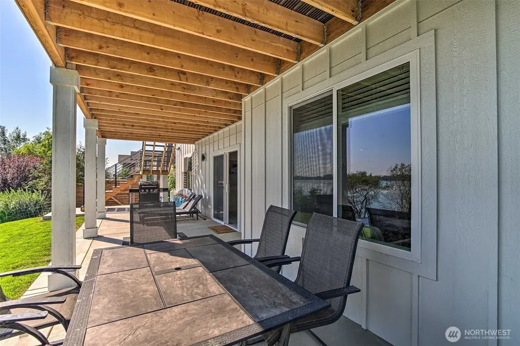4223 Edwards Drive NE Moses Lake WA 98837