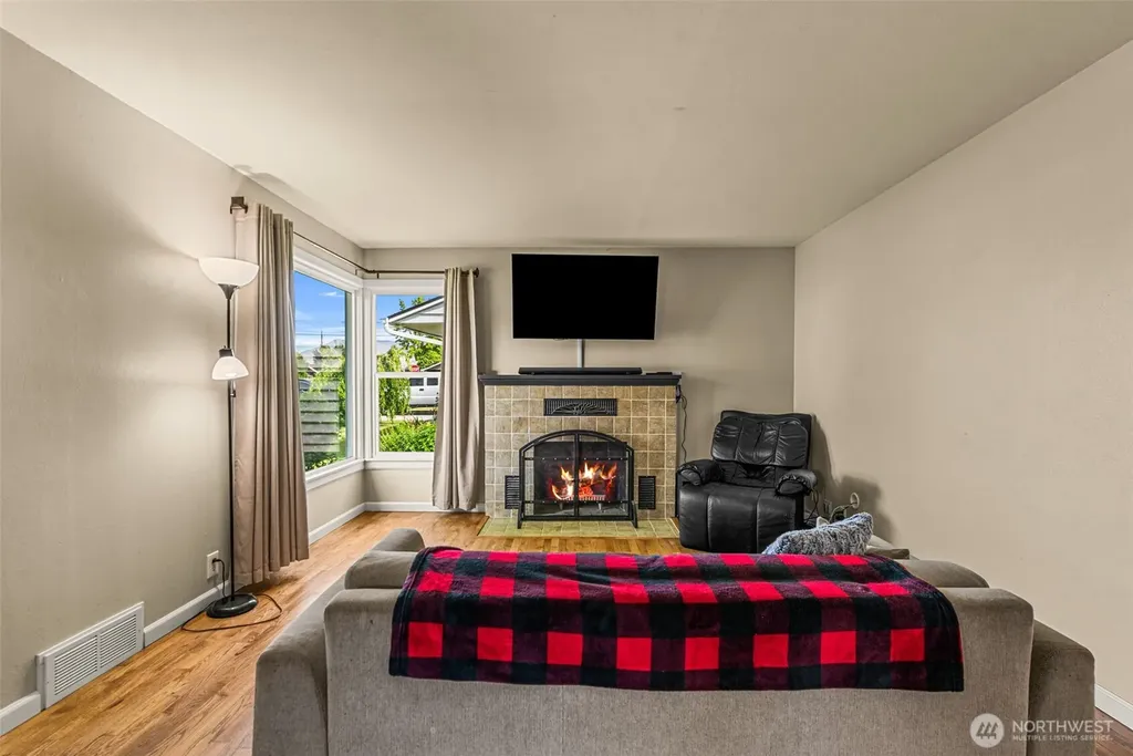 1219 N Ashland East Wenatchee WA 98802