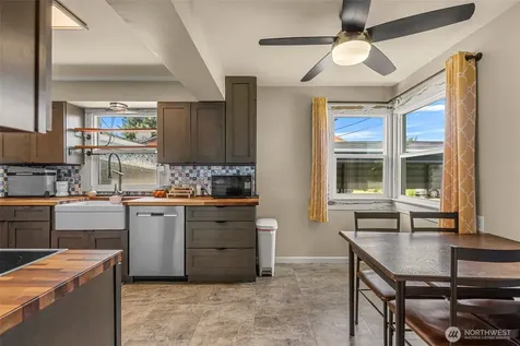 1219 N Ashland East Wenatchee WA 98802