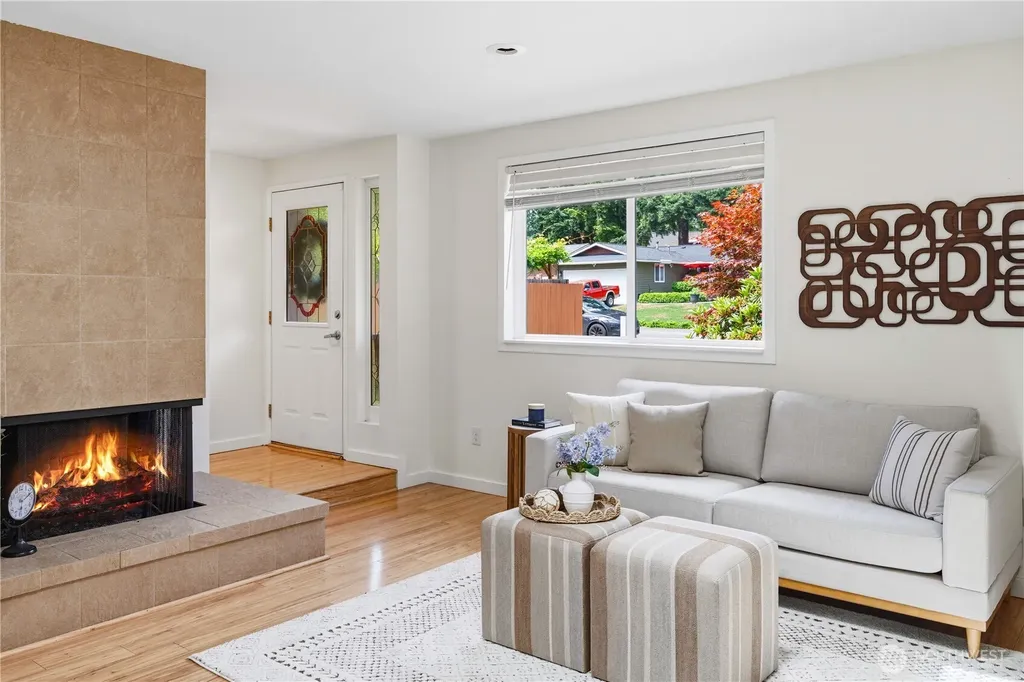 12019 NE 136th Pl Place Kirkland WA 98034