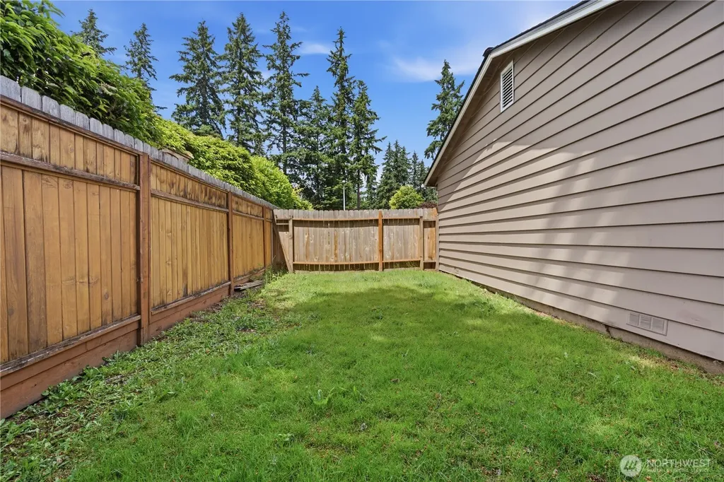 12019 NE 136th Pl Place Kirkland WA 98034