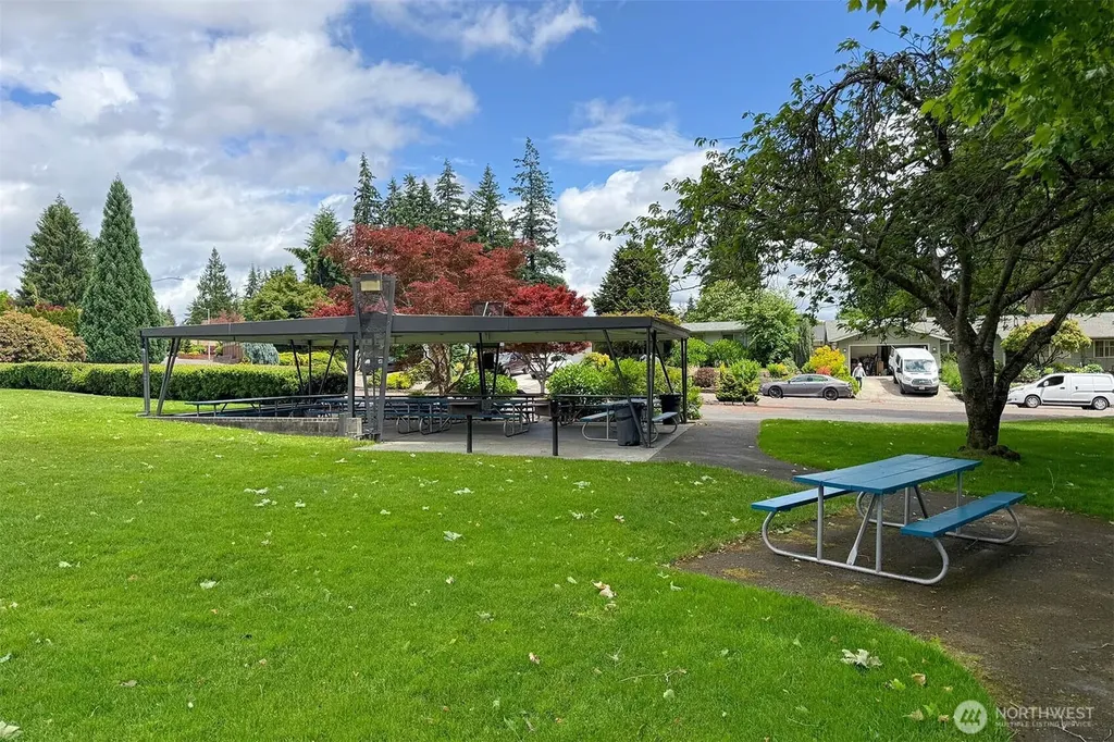 12019 NE 136th Pl Place Kirkland WA 98034