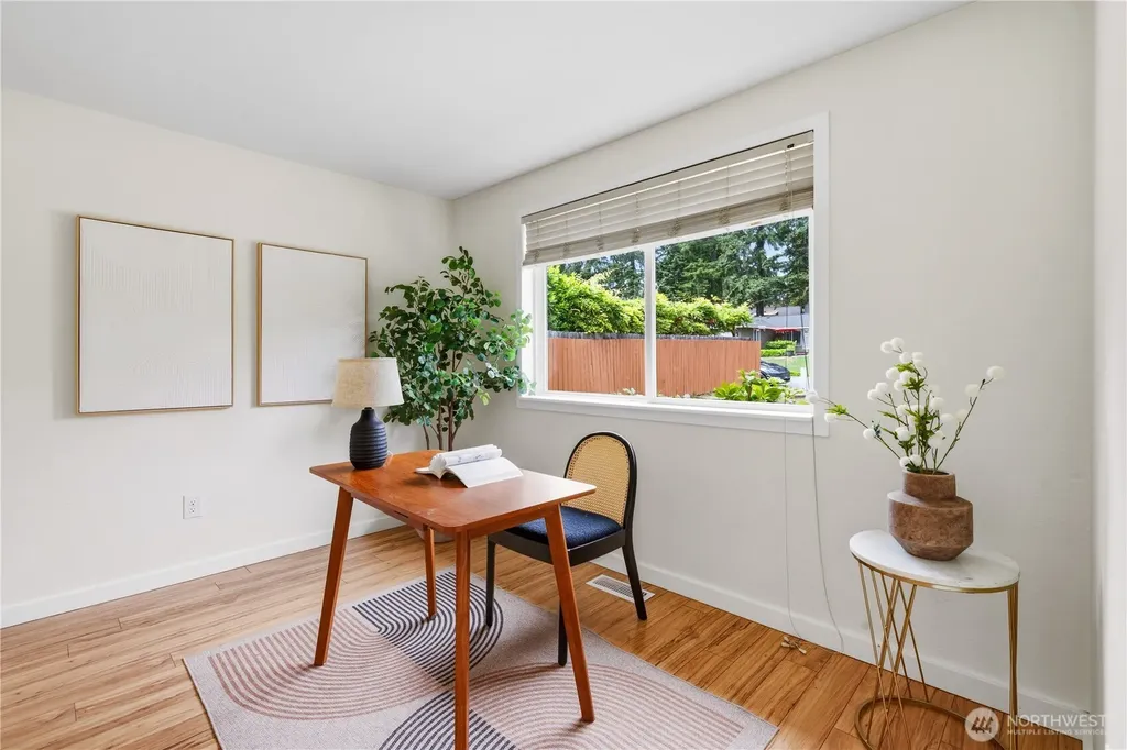 12019 NE 136th Pl Place Kirkland WA 98034