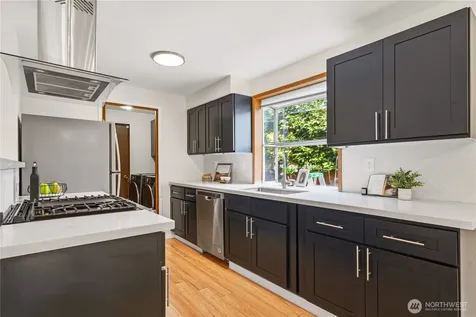12019 NE 136th Pl Place Kirkland WA 98034