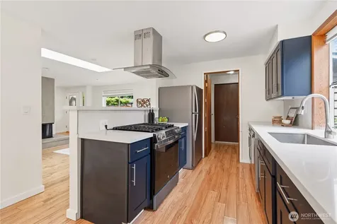 12019 NE 136th Pl Place Kirkland WA 98034