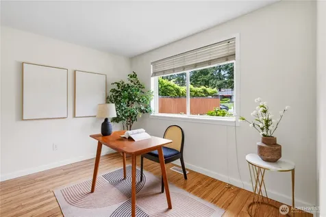 12019 NE 136th Pl Place Kirkland WA 98034