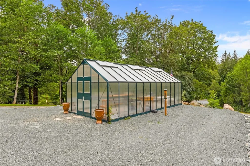 27346 Lake Cavanaugh Road Mount Vernon WA 98274