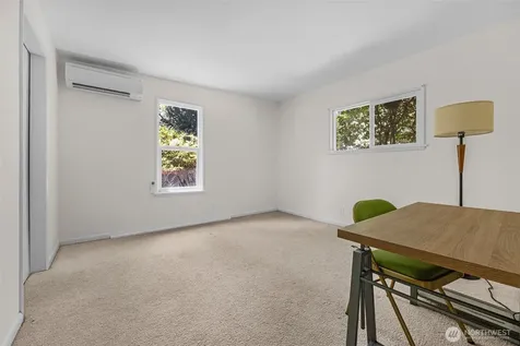 8833 NE Bothell Way Kenmore WA 98028