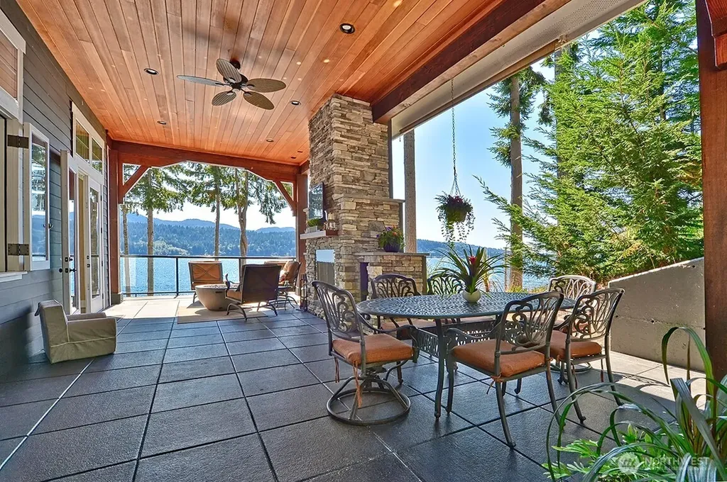3042 Northshore Road Bellingham WA 98226