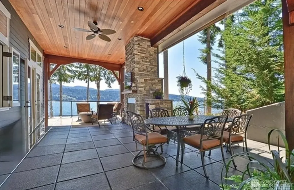 3042 Northshore Road Bellingham WA 98226