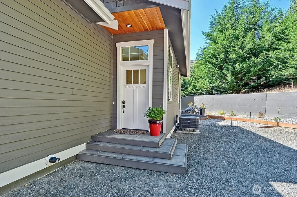 3042 Northshore Road Bellingham WA 98226