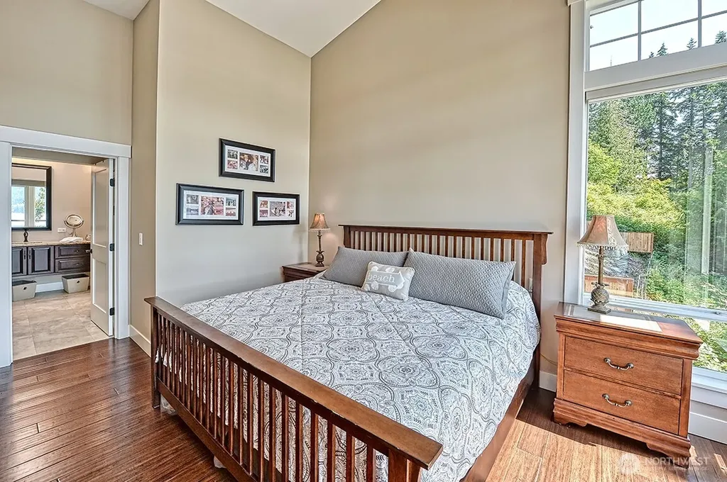 3042 Northshore Road Bellingham WA 98226