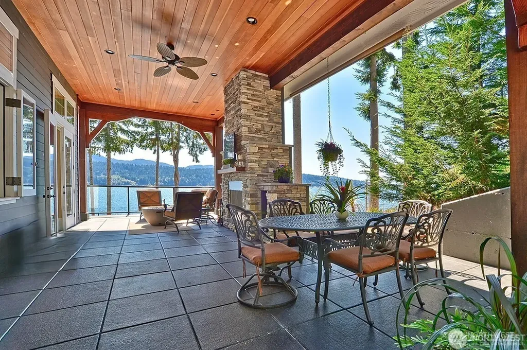 3042 Northshore Road Bellingham WA 98226