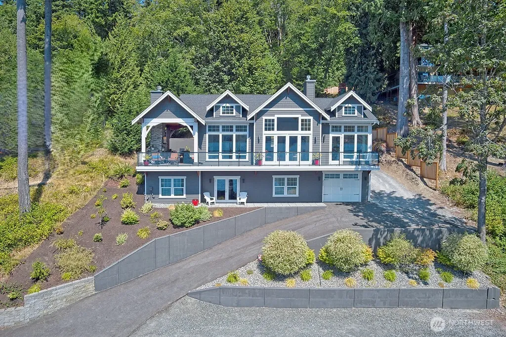 3042 Northshore Road Bellingham WA 98226