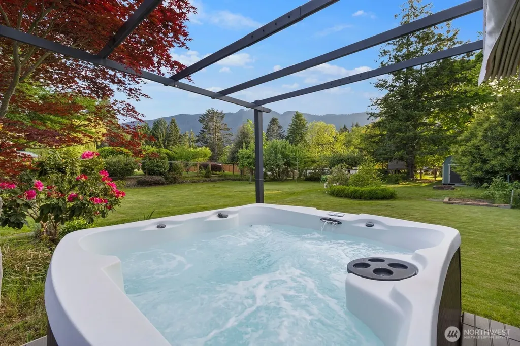 13317 SE 424th Avenue SE Avenue North Bend WA 98045